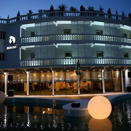 Merlin Park 티라나