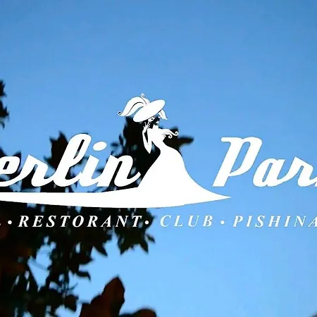 Merlin Park Resort *
